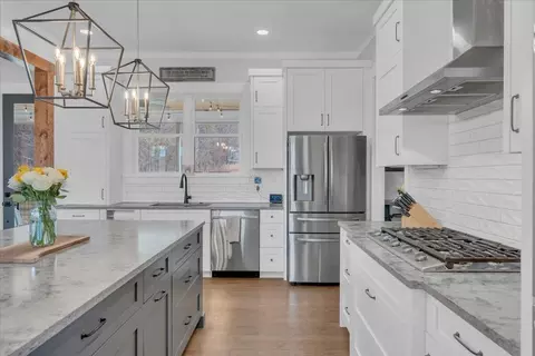 Kitchen - 1115 River Bluffs Dr, Jasper, TN 37347 photo 3 of 5