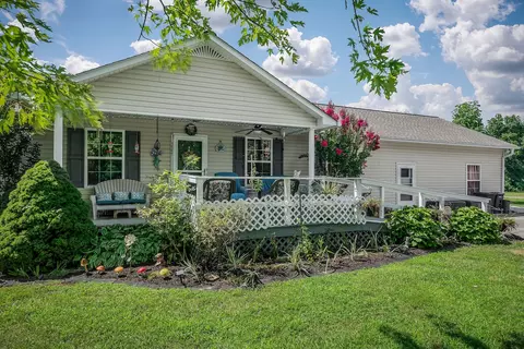 1565 Canada Flatt Rd, Cookeville, TN 38506