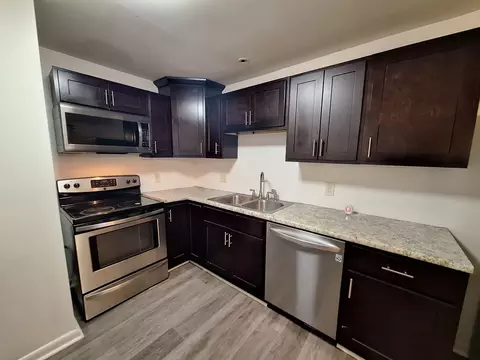 555 N Dupont Ave #C51, Madison, TN 37115