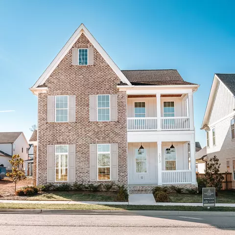 2013 Hector Dr, Thompsons Station, TN 37179