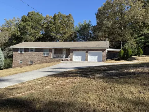 8905 Apison Pike, Ooltewah, TN 37363