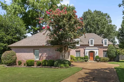 7136 Manor Woods Ct, Germantown, TN 38138