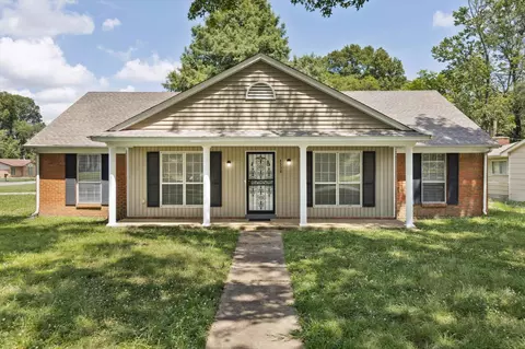 4338 Gardenview Dr, Memphis, TN 38116