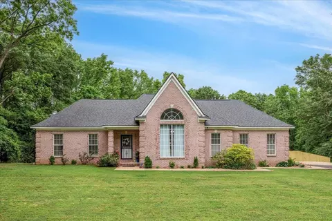 5950 Benjestown Rd, Memphis, TN 38127
