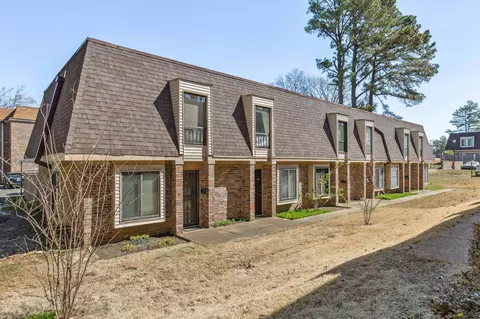 6561 S Poplar Woods Cir #5, Germantown, TN 38138