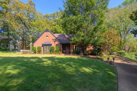 2002 Magnolia Ridge Cv, Germantown, TN 38138