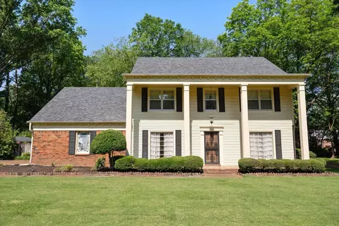 1695 Old Mill Rd, Germantown, TN 38138