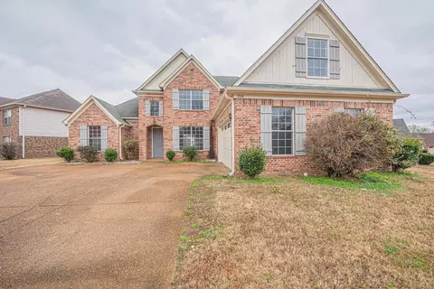 9526 Morning Shadow Dr, Cordova, TN 38016