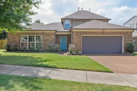 8819 Stony Glen Dr, Memphis, TN 38133