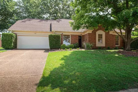 1470 Cider House Ln, Cordova, TN 38016
