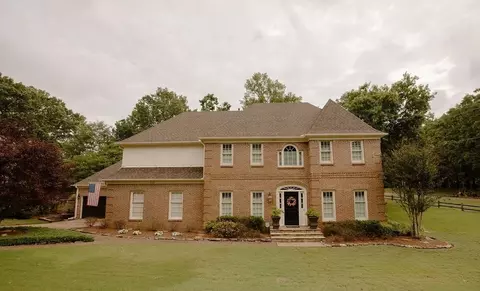 9100 Cairn Ridge Dr, Germantown, TN 38139