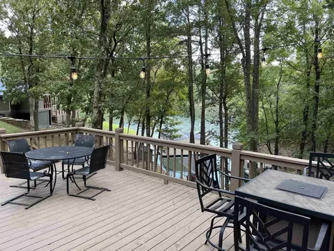 300 Yeager Ln, Counce, TN 38326