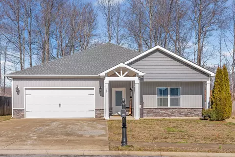 529 Somerset Ln, Clarksville, TN 37042