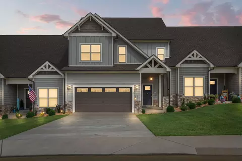 65 Campfire Ct, Winchester, TN 37398