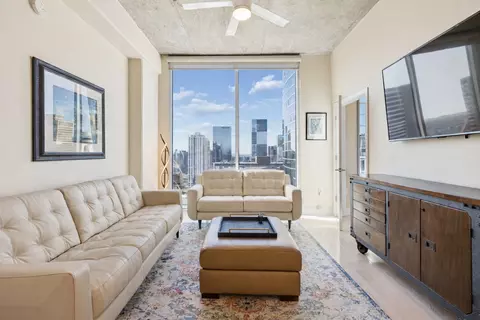 415 Church St #2212, Nashville, TN 37219