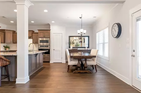 Entry Way - 1208 Cascadeway Dr, Murfreesboro, TN 37129 photo 11 of 19
