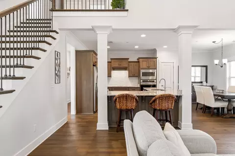 Entry Way - 1208 Cascadeway Dr, Murfreesboro, TN 37129 photo 10 of 19