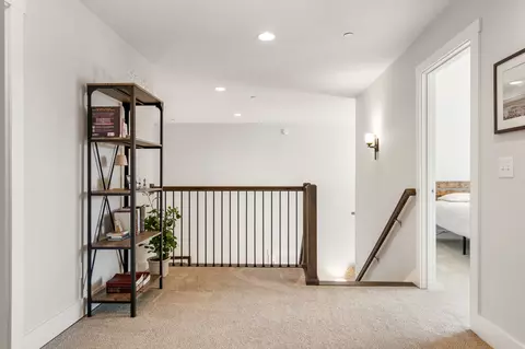 Entry Way - 1208 Cascadeway Dr, Murfreesboro, TN 37129 photo 16 of 19