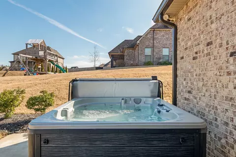 Exterior - 1208 Cascadeway Dr, Murfreesboro, TN 37129 photo 9 of 9