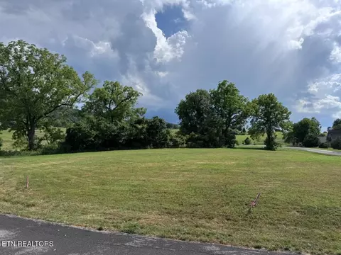 210 Edith Ln, Sharps Chapel, TN 37866
