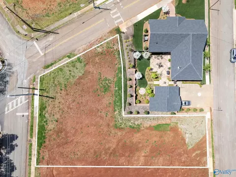 705 Eustis Ave, Huntsville, AL 35801