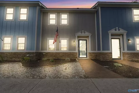2028 English Dr SW #3, Huntsville, AL 35803