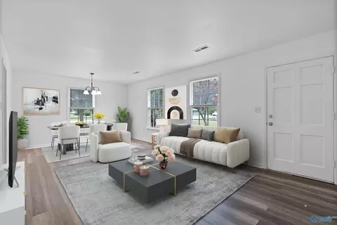 2301 13th St SE, Decatur, AL 35601