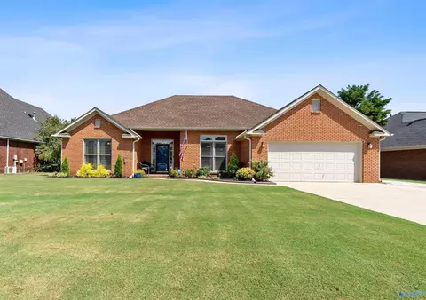 1137 London Pl SW, Decatur, AL 35603