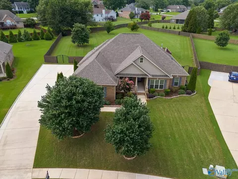 107 Stone River Rd, Huntsville, AL 35811