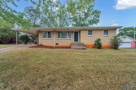 2435 Crestwood Dr SW, Huntsville, AL 35805