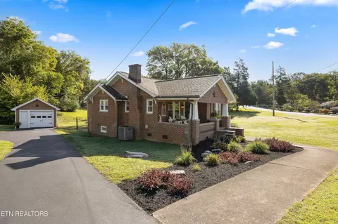 904 Eagle Bend Rd, Clinton, TN 37716 photo 5
