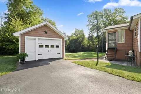 904 Eagle Bend Rd, Clinton, TN 37716 photo 23