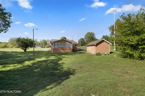 904 Eagle Bend Rd, Clinton, TN 37716 photo 24