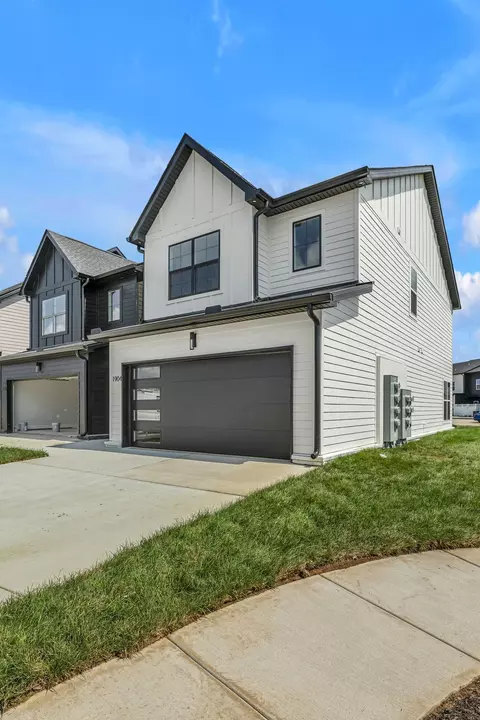 Exterior - 1917 Gracie Bug Loop, Murfreesboro, TN 37128 photo 4 of 5