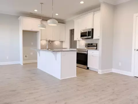 Kitchen - 1917 Gracie Bug Loop, Murfreesboro, TN 37128 photo 2 of 4