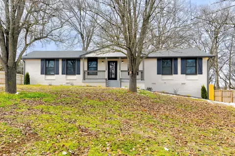 8125 Gordon Ln, Hermitage, TN 37076