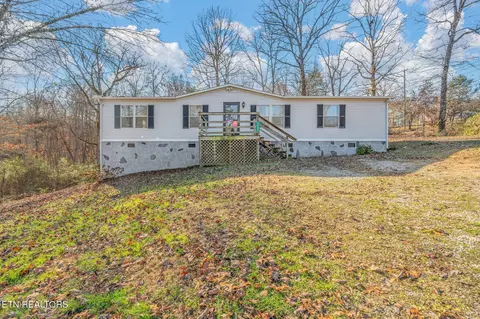 1605 Ten Oak Way, Knoxville, TN 37914