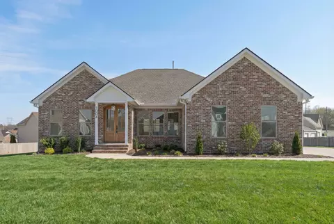 Exterior - 1004 Pheasant Run Ct, Spring Hill, TN 37174 photo 1 of 2