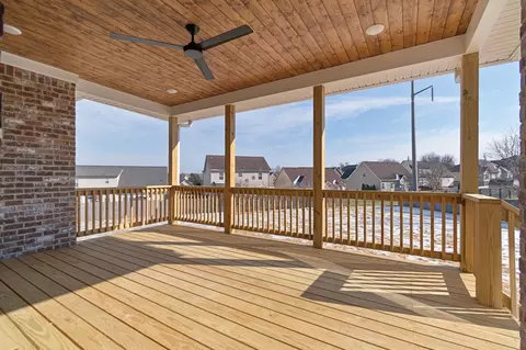 Exterior - 1004 Pheasant Run Ct, Spring Hill, TN 37174 photo 2 of 2