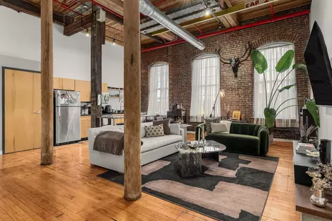 1400 Rosa L Parks Blvd #211, Nashville, TN 37208