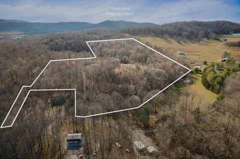 4898 Forrest Hill Rd, Cookeville, TN 38506