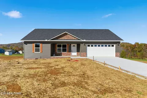 143 Vista Ct, Oliver Springs, TN 37840