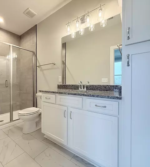 Bath - 2122 Gracie Bug Loop, Murfreesboro, TN 37128 photo 1 of 2