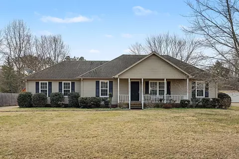 723 Hogan Dr, Murfreesboro, TN 37128