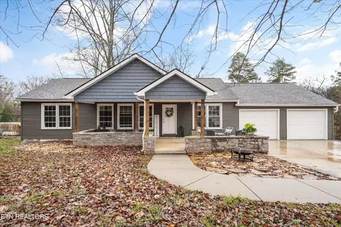 2726 Patrick Ave, Maryville, TN 37804
