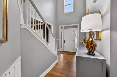Entry Way - 1012 Belcor Dr, Spring Hill, TN 37174 photo 2 of 5