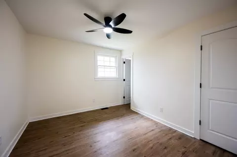 Bedroom - 622 Beech St, Centerville, TN 37033 photo 1 of 6