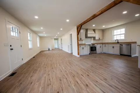 622 Beech St, Centerville, TN 37033