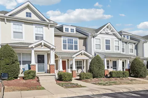 3247 Harpeth Springs Dr, Nashville, TN 37221