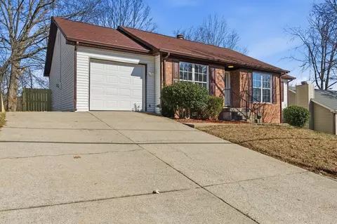 804 Bishopsgate Rd, Antioch, TN 37013